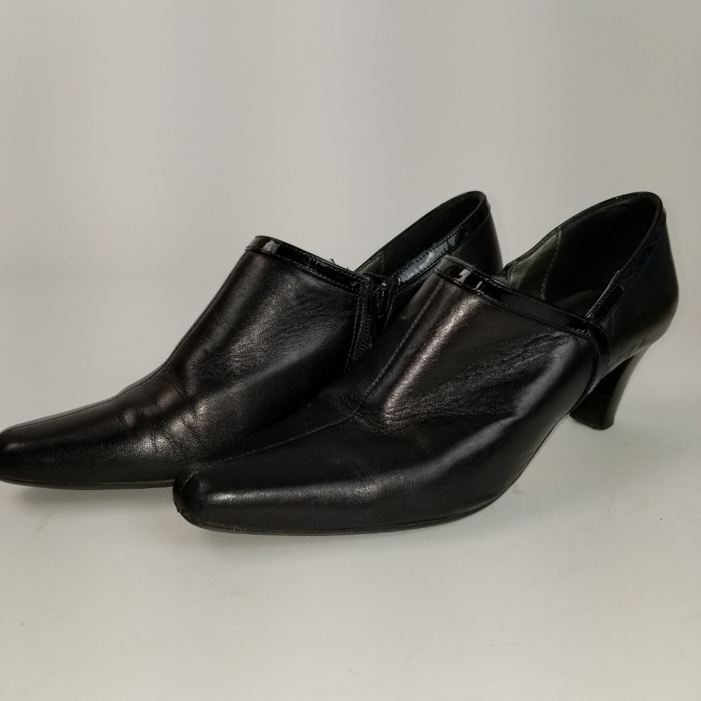 Verio Cuoio Italian low cut mid size heeled bootie